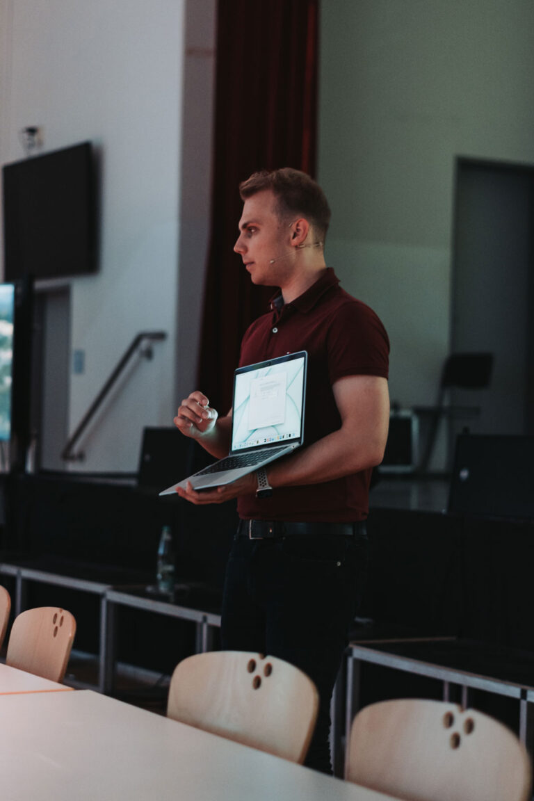 Einfuehrung durch Dozent